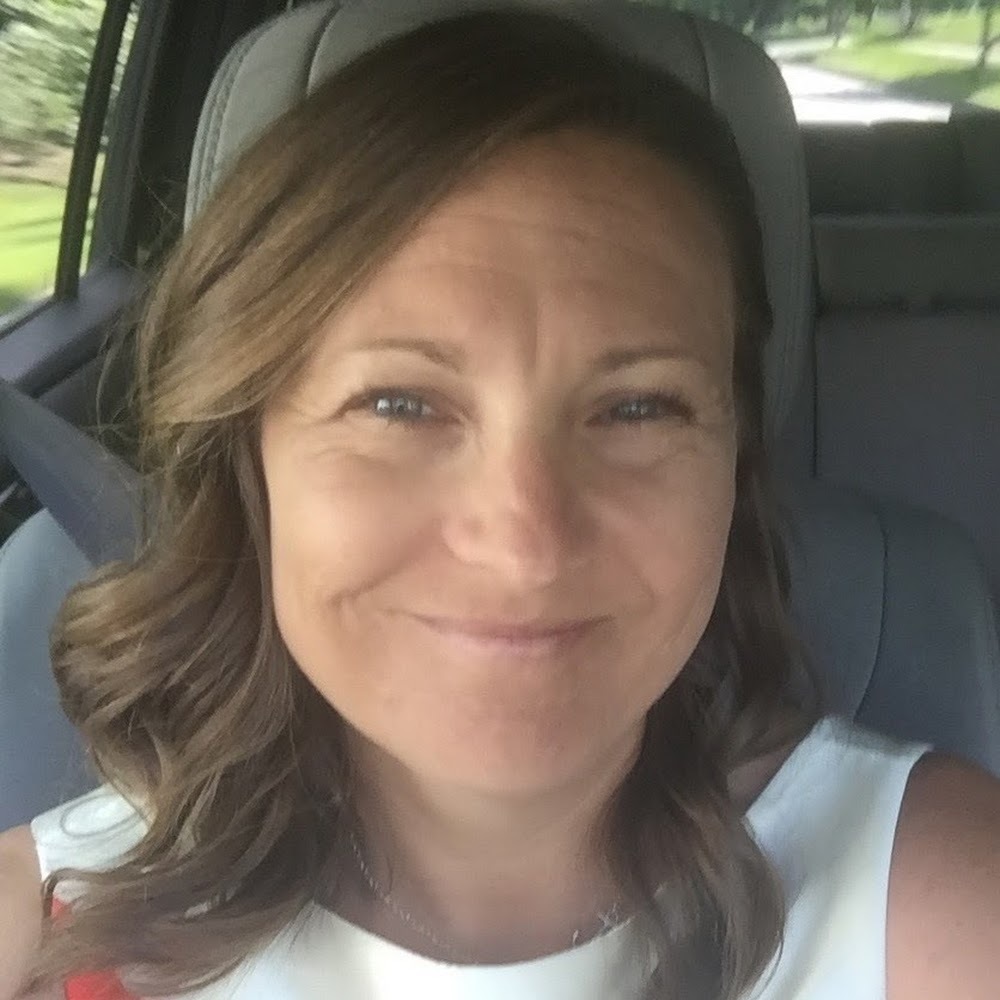 Meet your Posher, Michele